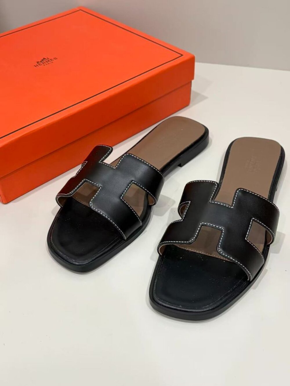 Hermès Oran Black Leather Slide Sandals